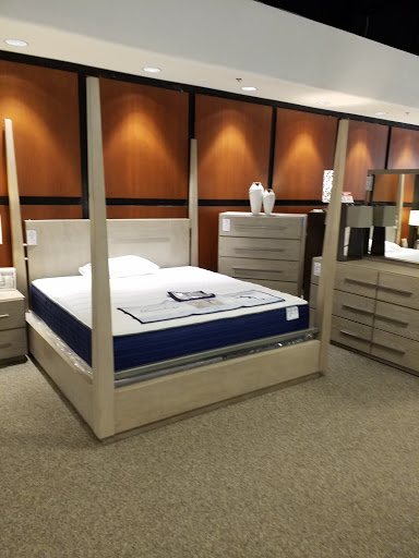 Furniture Store «Contemporary Galleries», reviews and photos, 220 N Hurstbourne Pkwy, Louisville, KY 40222, USA