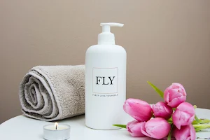 FLY Beautysalon image