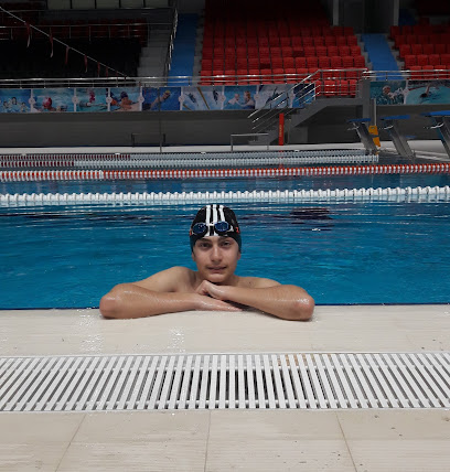 19 Mayıs Yarı Olimpik Yüzme Havuzu