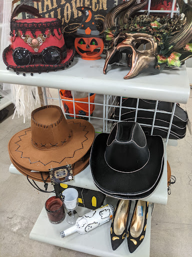 Thrift Store «Goodwill - Moreno Valley», reviews and photos