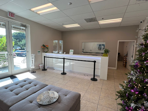 Rana Furniture, 10005 NW 21st St, Doral, FL 33172, USA, 