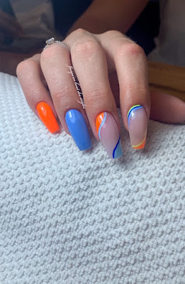 Jusqu'au bout des Ongles à Oppède