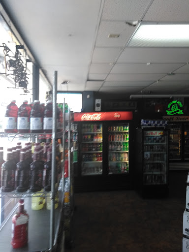 Liquor Store «Liquors Of Tarpon», reviews and photos, 604 S Pinellas Ave, Tarpon Springs, FL 34689, USA