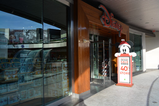 Toy Store «Disney Store», reviews and photos, 395 Santa Monica Place, Santa Monica, CA 90401, USA
