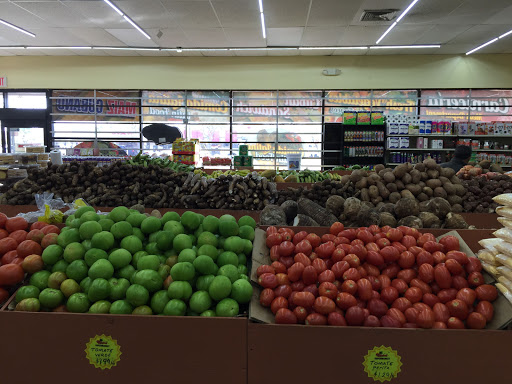Supermarket «Tropical Supermarket», reviews and photos, 4019 W Hillsborough Ave, Tampa, FL 33614, USA