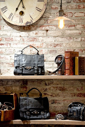 Shoe Store «DNA Footwear Williamsburg», reviews and photos, 133 N 7th St, Brooklyn, NY 11249, USA