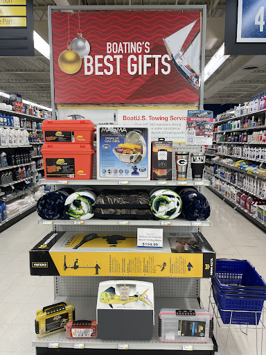 Marine Supply Store «West Marine», reviews and photos, 4141 S 76th St, Greenfield, WI 53220, USA