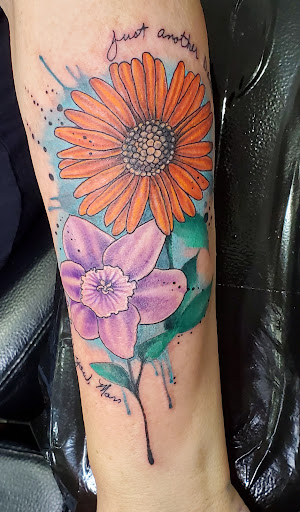 Tattoo Shop «Sorry Mom Tattoo», reviews and photos, 808 Caroline St, Fredericksburg, VA 22401, USA