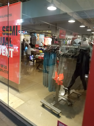 Clothing Store «Under Armour Factory House», reviews and photos, 471 Opry Mills Dr #471, Nashville, TN 37214, USA