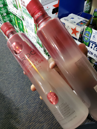 Liquor Store «Camp Creek World Of Beverages», reviews and photos, 3780 Princeton Lakes Pkwy, Atlanta, GA 30344, USA