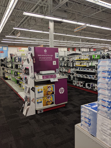 Office Supply Store «Staples», reviews and photos, 1041 N Dupont Hwy, Dover, DE 19901, USA