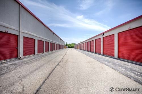 Self-Storage Facility «CubeSmart Self Storage», reviews and photos, 3301 Buckley Rd, North Chicago, IL 60064, USA