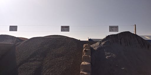 Hardware Store «Payless Hardware, Rockery and Nursery», reviews and photos, 2927 King Rd, San Jose, CA 95122, USA