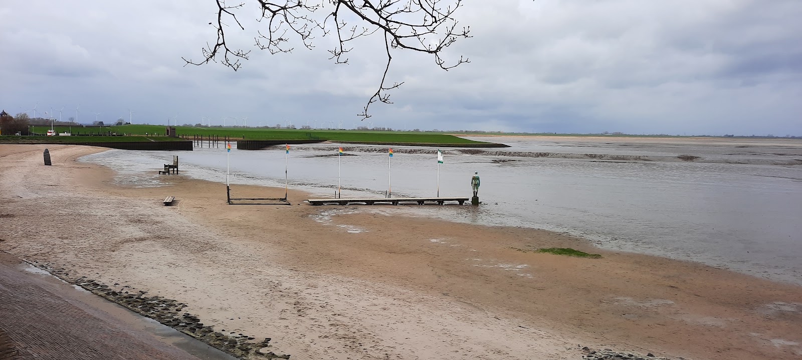 Foto van Dangast Strand met beige zand oppervlakte