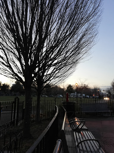 Park «Elmhurst Park», reviews and photos, 57th Ave & Grand avenue, Queens, NY 11373, USA