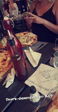 Pizza du Vivaldi Pizzeria - Restaurant Italien 91 à Sainte-Geneviève-des-Bois - n°10