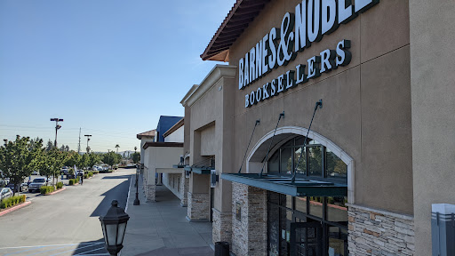 Book Store «Barnes & Noble», reviews and photos, 1315 E Gladstone St, Glendora, CA 91740, USA