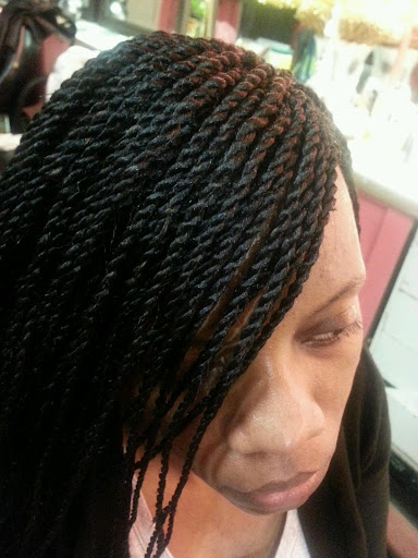 Hair Salon «ADA African Hair Braiding», reviews and photos, 519 Avenue of the States, Chester, PA 19013, USA