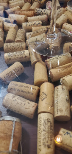 Wine Store «Olde Wine Cellar», reviews and photos, 7932 Main St, Olmsted Falls, OH 44138, USA