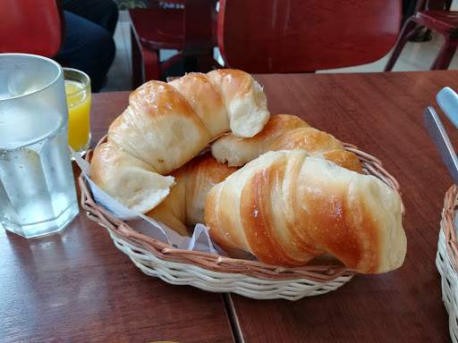 Trigatti - Pan y café