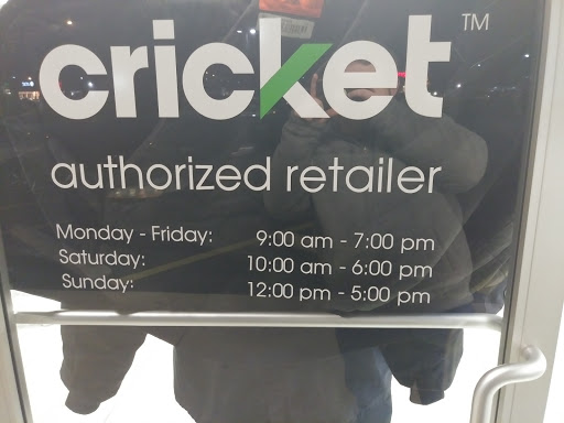 Cell Phone Store «Cricket Wireless Authorized Retailer», reviews and photos, 1810 Vaughn Rd, Wood River, IL 62095, USA
