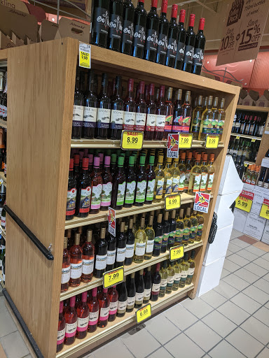 Grocery Store «Schnucks», reviews and photos, 1960 Wentzville Pkwy, Wentzville, MO 63385, USA