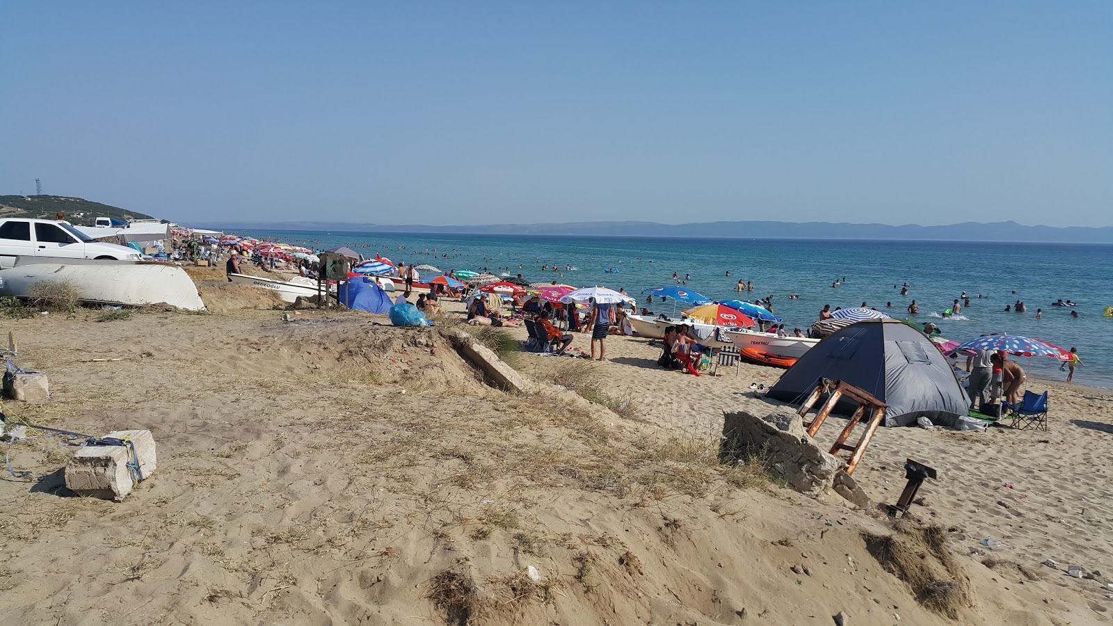 Foto av Mecidiye coast beach och bosättningen