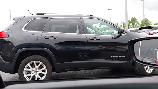 Car Dealer «Federico Chrysler Dodge Jeep Ram», reviews and photos, 1875 E Edwardsville Rd, Wood River, IL 62095, USA