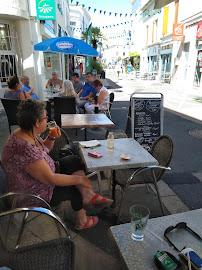 Atmosphère du Le Cafe De Paris à Saujon - n°7