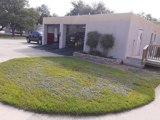 Oil Change Service «Castroville Quick Lube», reviews and photos, 602 US-90, Castroville, TX 78009, USA