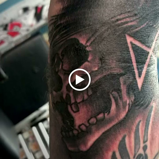 Tattoo Shop «Blue Line Tattoo», reviews and photos, 523 Main St, La Crosse, WI 54601, USA