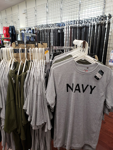 Clothing Store «I Goldberg Army & Navy», reviews and photos, 1300 Chestnut St, Philadelphia, PA 19107, USA