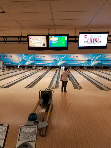 American Restaurant «Lakeside Entertainment», reviews and photos, Blue Star Memorial Hwy, South Haven, MI 49090, USA