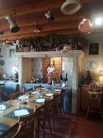 Atmosphère du Restaurant français ESTAMINET LE SAINT ELOI à Bazinghen - n°9