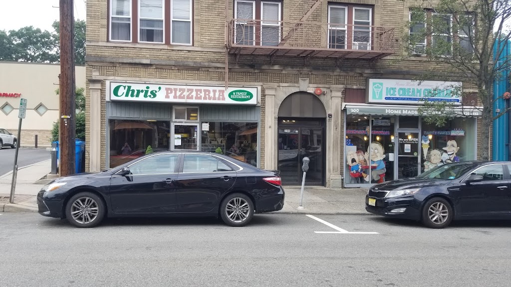 Chris' Pizza & Family Restaurant (Rutherford, NJ) 07070