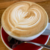 Cappuccino du Café Moody Coffee Roasters à Chamonix-Mont-Blanc - n°4