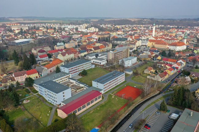 Základní škola a mateřská škola Msgre. B. Staška Domažlice