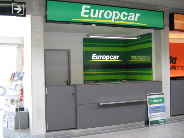 Rezensionen über Europcar Autovermietung Friedrichshafen Flughafen in Amriswil - Mietwagenanbieter