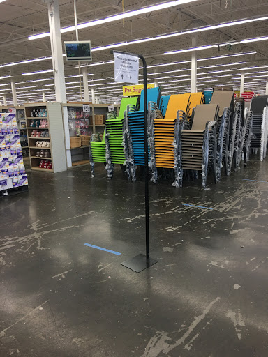 Home Goods Store «Old Time Pottery Clarksville», reviews and photos, 951 E Lewis and Clark Pkwy, Clarksville, IN 47129, USA