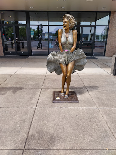 Movie Theater «Independence Cinema», reviews and photos, 450 S 2nd St, Independence, OR 97351, USA