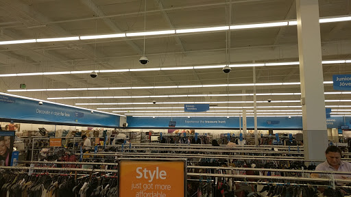 Clothing Store «Ross Dress for Less», reviews and photos, 19 Colma Blvd, Colma, CA 94014, USA