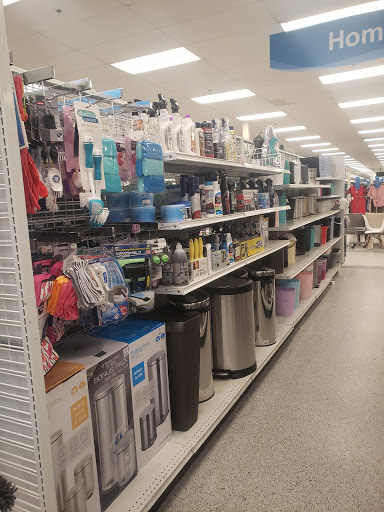 Clothing Store «Ross Dress for Less», reviews and photos, 2936 Interstate 45 N, Conroe, TX 77303, USA