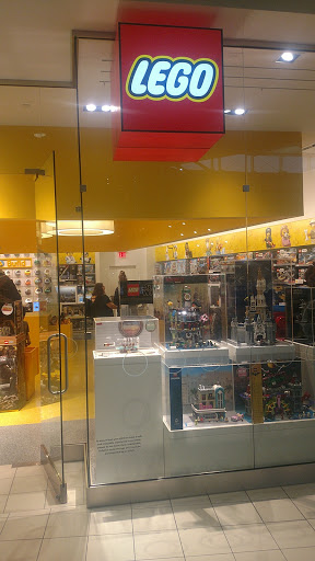 Shopping Mall «North Point Mall», reviews and photos, 1000 North Point Cir, Alpharetta, GA 30022, USA