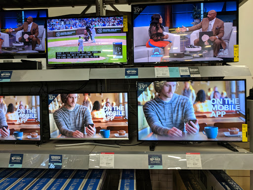 Electronics Store «Best Buy», reviews and photos, 350 W Army Trail Rd, Bloomingdale, IL 60108, USA