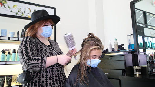 Hair Salon «The Full Spectrum Hair salon», reviews and photos, 305 E Farm to Market Rd 544 #911, Murphy, TX 75094, USA