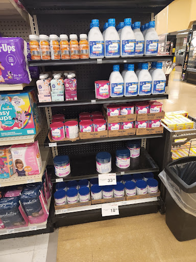 Shopping Mall «Penn Hills Shopping Center», reviews and photos, 230 Rodi Rd, Penn Hills, PA 15235, USA