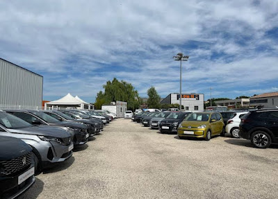 SMC AUTOWEB à Saint-Martin-de-Crau
