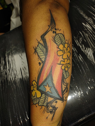 Tattoo and Piercing Shop «Hollywood Ink Tattoos», reviews and photos, 3501 S Tryon St, Charlotte, NC 28217, USA