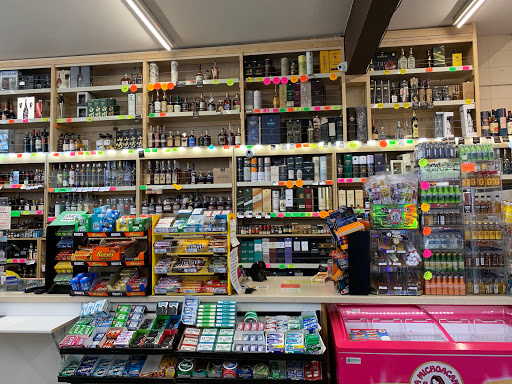 Liquor Store «Holly Market», reviews and photos, 491 Laurel St, San Carlos, CA 94070, USA