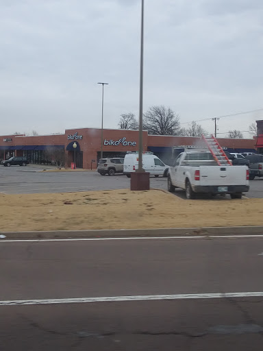 Bicycle Store «Bike One», reviews and photos, 5503 Northwest Expy, Oklahoma City, OK 73132, USA